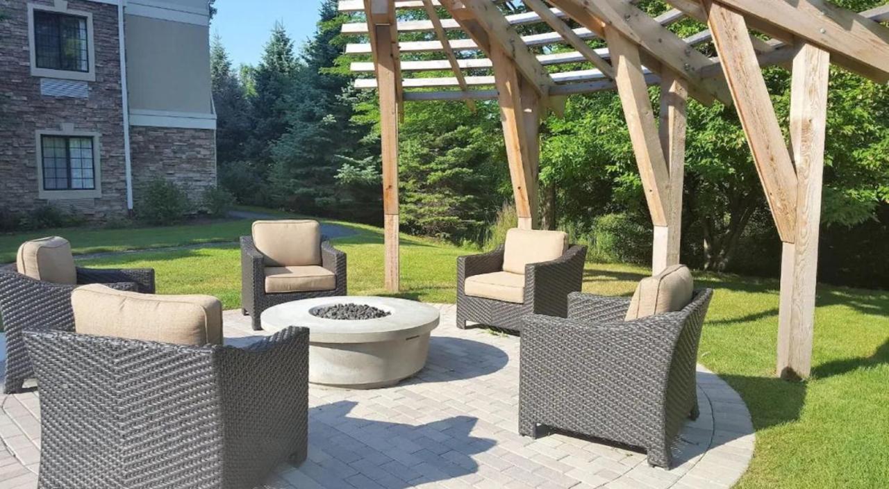 Staybridge Suites Lincolnshire By Ihg エクステリア 写真
