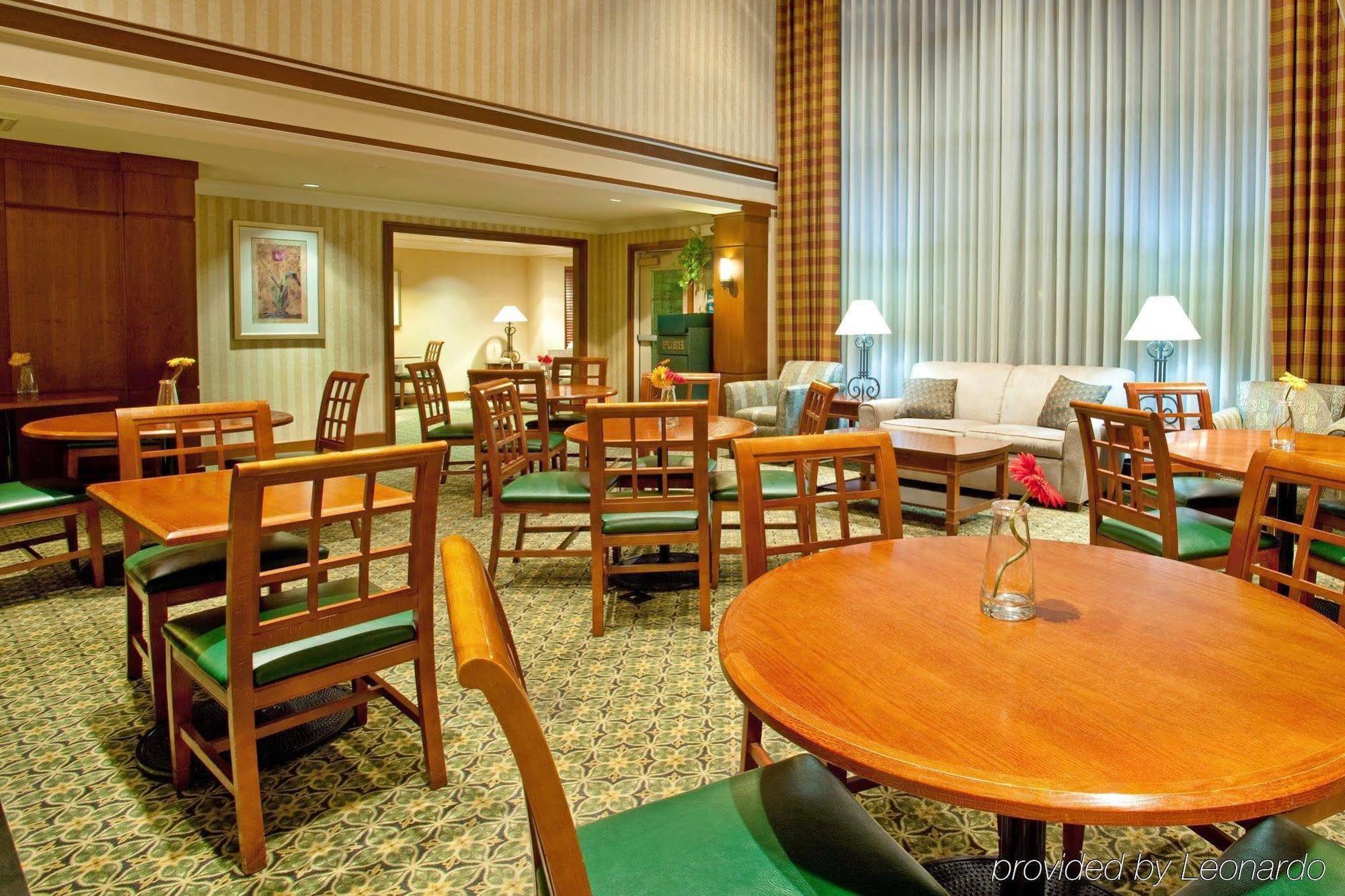 Staybridge Suites Lincolnshire By Ihg レストラン 写真